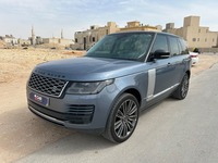 Used 2019 Range Rover Vogue for sale in Riyadh